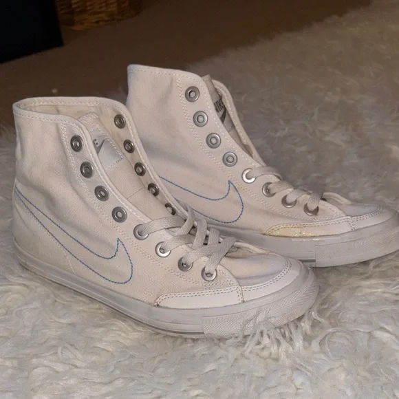 Nike Blazer Mid White High-top Sneakers, Size 7.5 Women’s - Picture 1 of 16